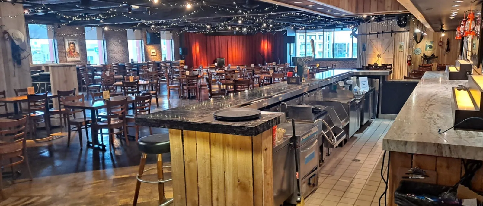 The full bar and dining floor